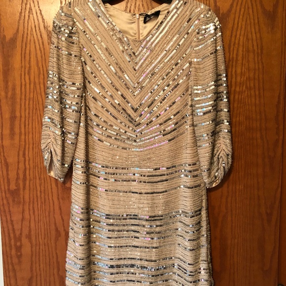 Parker Black sequin dress in blush. Size 0. - Picture 2 of 5